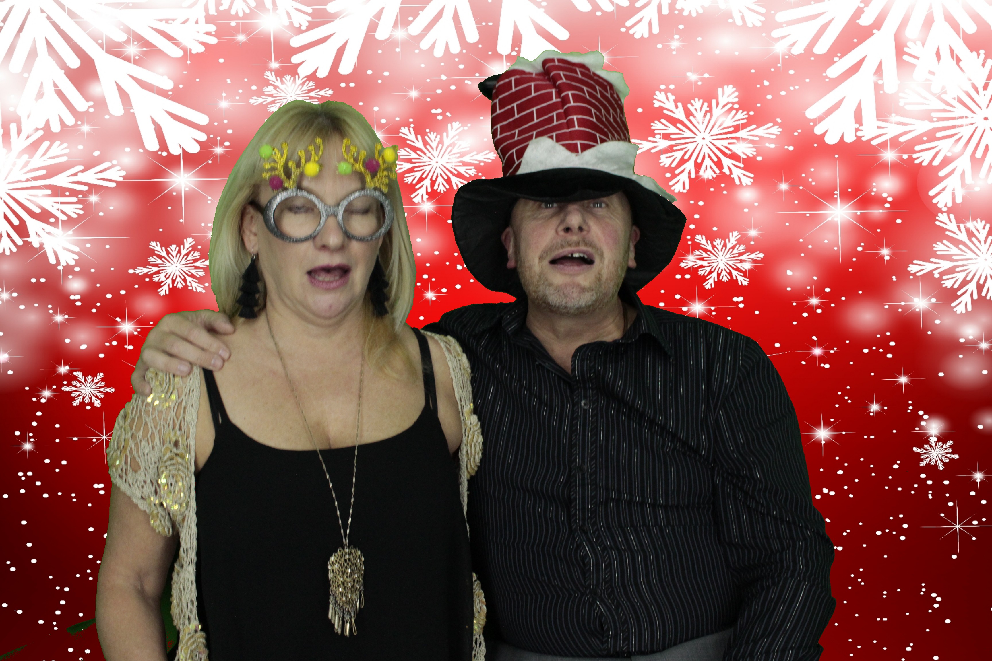 Silvermere Christmas Party | View more photos from the event at gallery.myphotoboothexperience.co.uk/u/MyPhotoBoothExperienceLtd/Silvermere-Christmas-Party-3